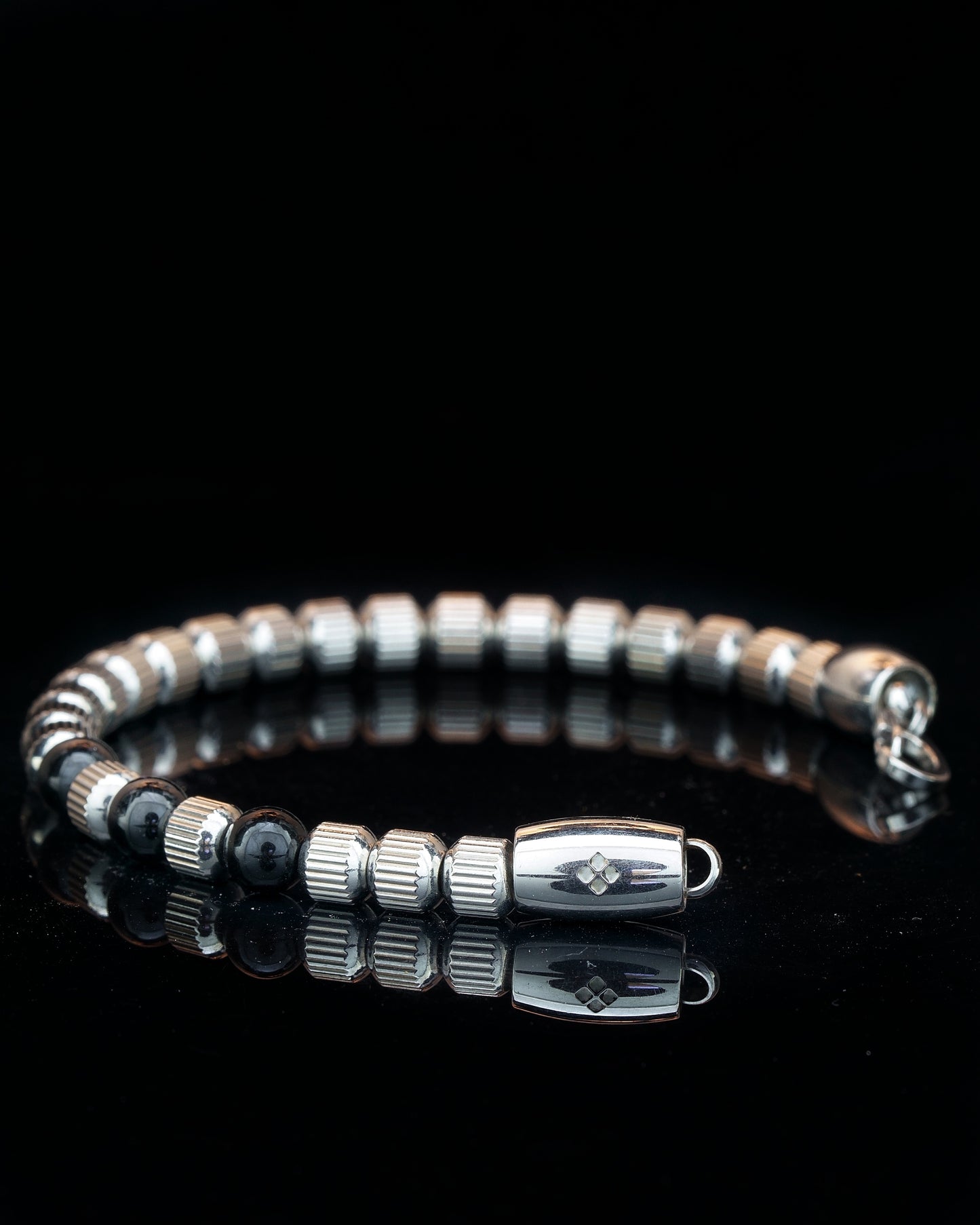 MUDRA BRACELET | SILVER LINED STEEL | STEEL THREE DOTS
