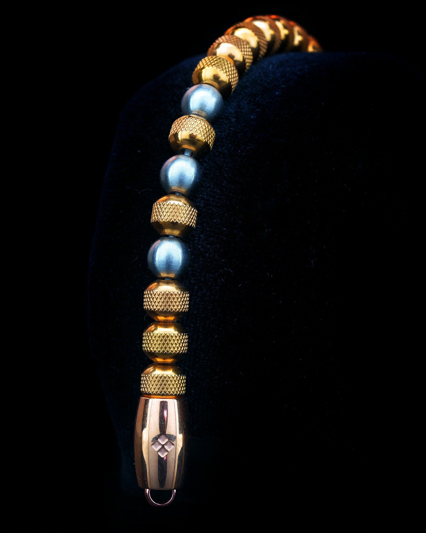 MUDRA BRACELET | ROSE GOLD RUDRAKSHA STEEL | STEEL THREE DOTS