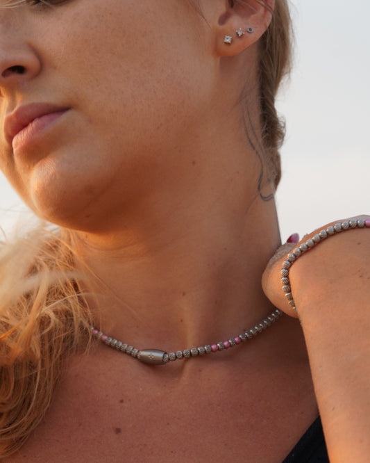 KNIPO NECKLACE | SILVER STEEL RUDRAKSHA TEXTURE | 2X3 DOTS | PINK ANODIZED ALUMINUM | 4MM