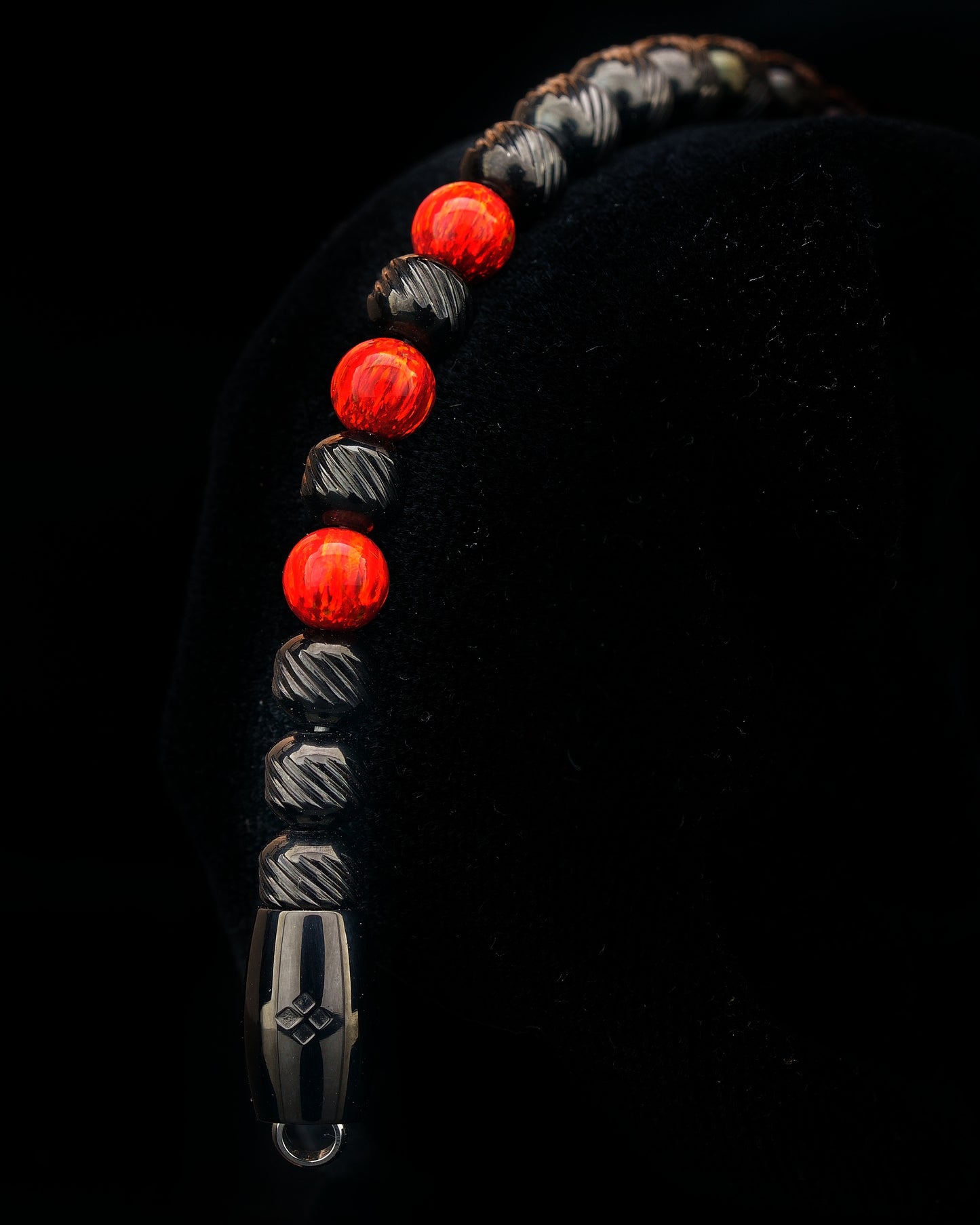 Black oblique textured stainless steel bracelet with genuine, Fire-Red three dots gemstones. different kind of closures, clasps 5/6mm, playable for men and women. Mudra chain classic every day jewelry.