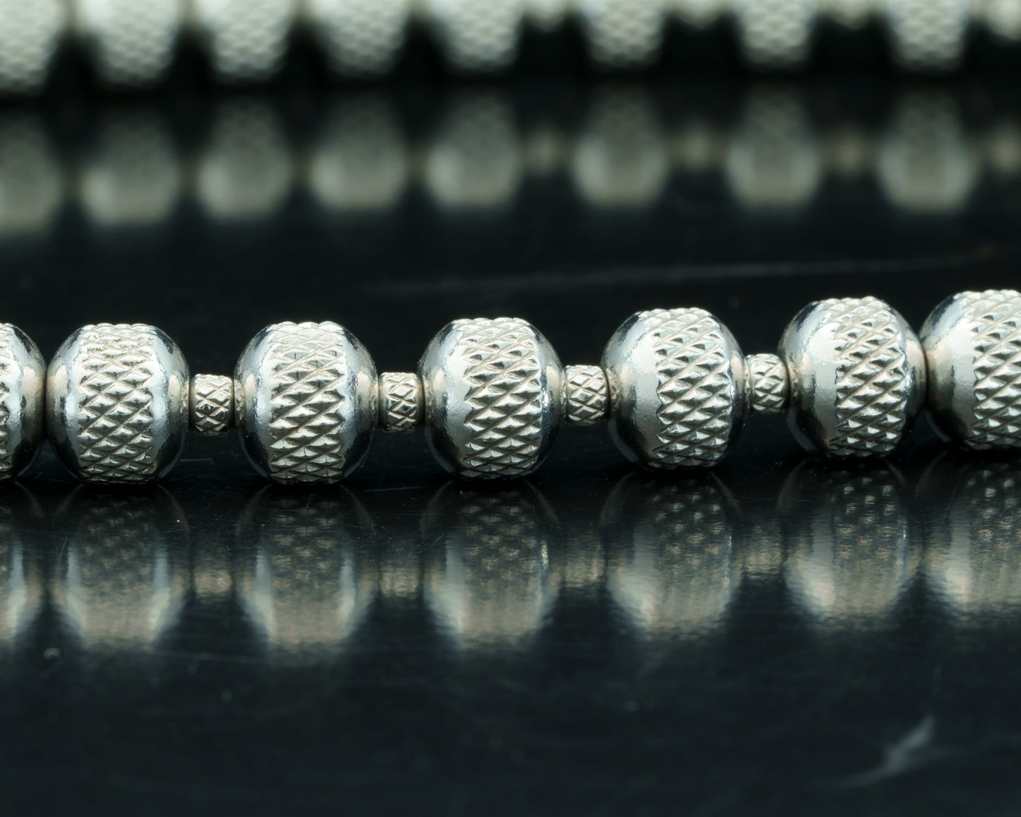 HARA NECKLACE | RUDRAKSHA STEEL BEADS | TOURQUIZE PENDANT