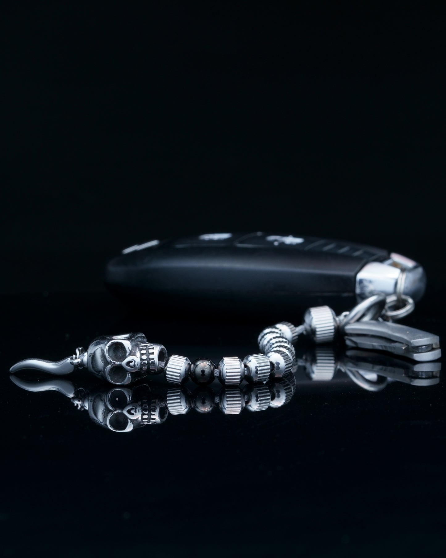 JABBAWOKEY | SKULL HEAD | STRAIGHT LINE STEEL | BLACK STEEL GEM | K NIFE PENDANT | 6MM