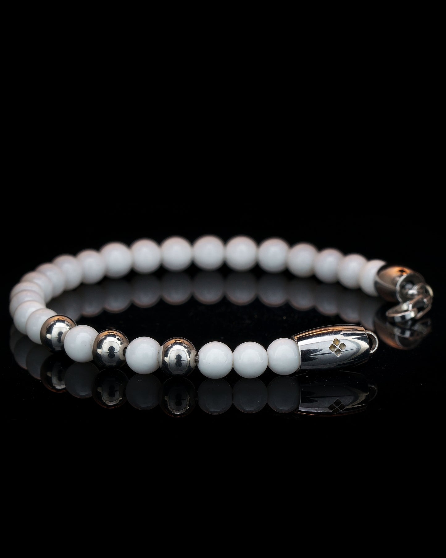 MUDRA BRACELET | SNOW FLAKE TRIDACNA STONE | SILVER STEEL GEMS | 6MM