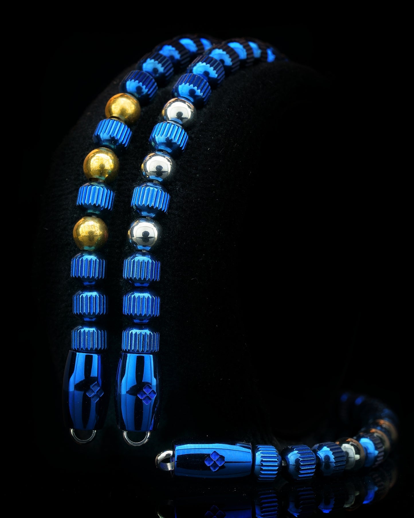 MUDRA BRACELET | BLUE LINED STEEL | STEEL GEM