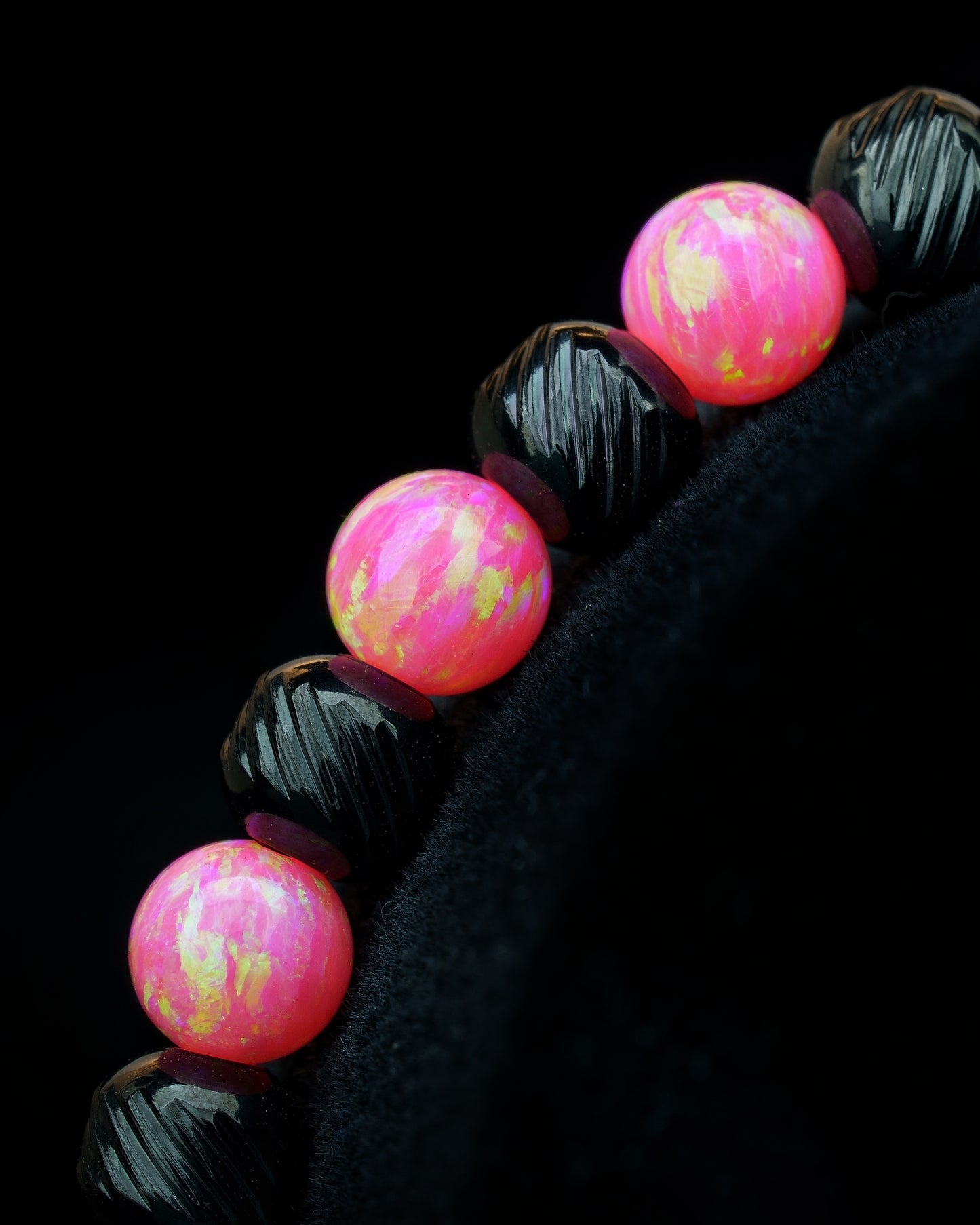 MUDRA BRACELET | BLACK STEEL OBLIQUE TEXTURE | PINK OPAL GEMS